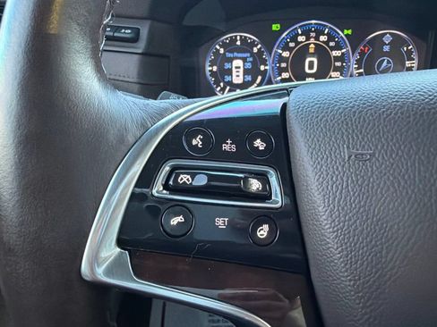 Used 2015 Cadillac Escalade Premium AWD/4WD image 29