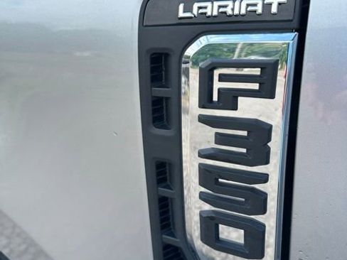 Used 2024 Ford F350 Lariat w/ Lariat Ultimate Package AWD/4WD image 3