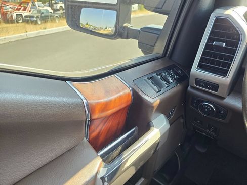 Used 2022 Ford F350 King Ranch w/ Tremor Off-Road Package AWD/4WD image 34