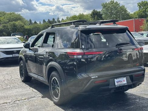 New 2026 Nissan Pathfinder Rock Creek w/ Rock Creek Premium Package AWD/4WD image 18