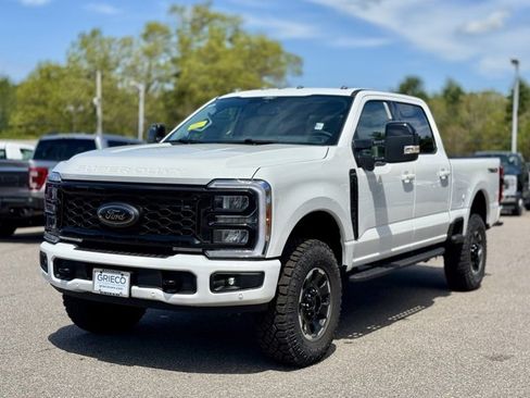 New 2025 Ford F350 Lariat w/ Lariat Ultimate Package image 10