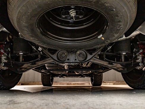 Used 2025 Cadillac Escalade V image 15