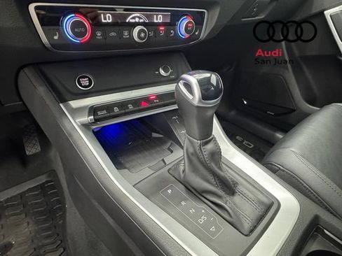 Used 2025 Audi Q3 2.0T Premium Plus w/ Premium Plus Package AWD/4WD image 36