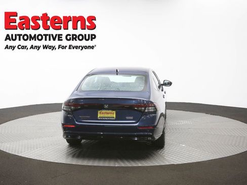 Used 2025 Honda Accord Touring image 39