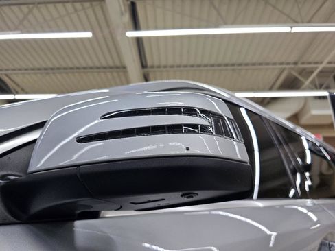 Used 2018 Mercedes-Benz GLS 450 4MATIC w/ Premium Package image 11