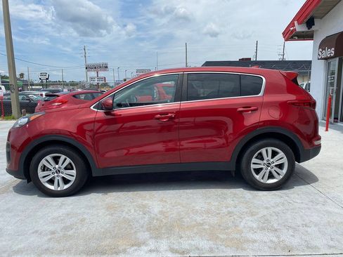 Used 2019 Kia Sportage LX FWD image 4