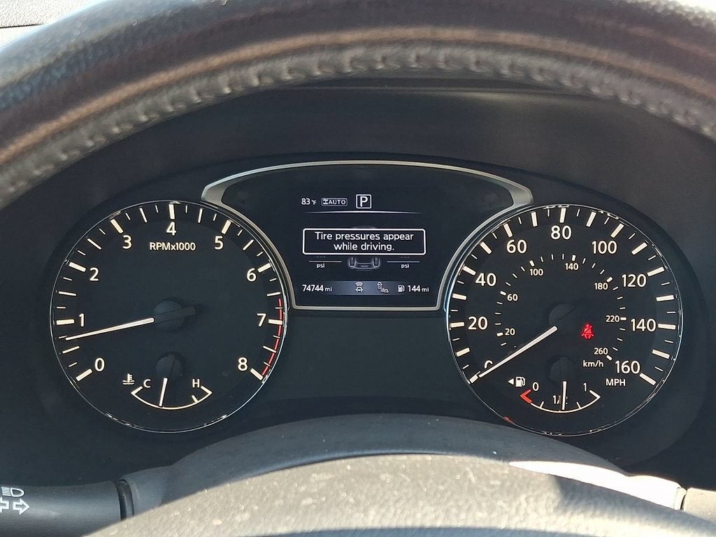Used 2018 Nissan Pathfinder Platinum AWD/4WD image 24