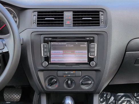 Used 2015 Volkswagen Jetta S FWD image 17