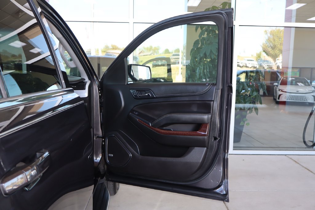 Used 2018 GMC Yukon SLT w/ Open Road Package AWD/4WD image 45