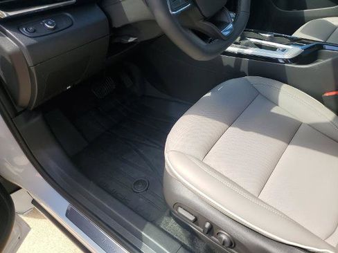 New 2025 Buick Envista Avenir image 25