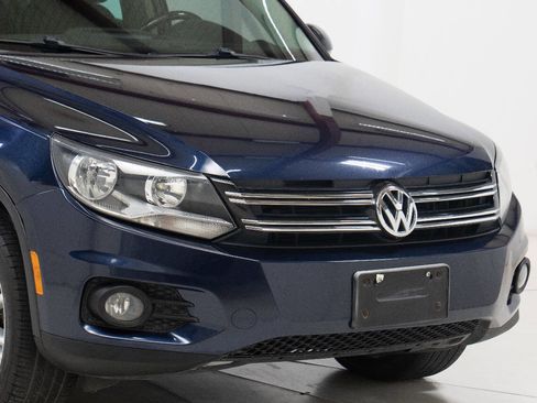Used 2013 Volkswagen Tiguan SE image 9