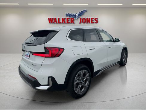 Used 2026 BMW X1 xDrive28i AWD/4WD image 6