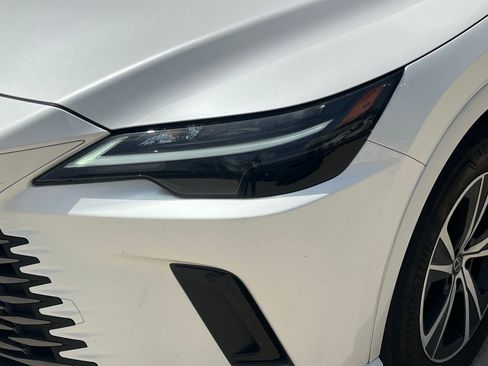 Used 2024 Lexus RX 350 Premium w/ Accessory Package (Z1) FWD image 4