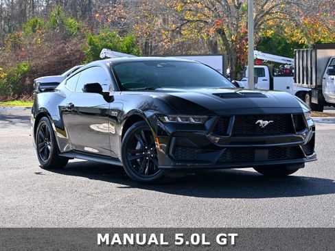 Used 2024 Ford Mustang GT image 2