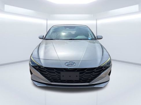 Used 2021 Hyundai Elantra SEL FWD image 9