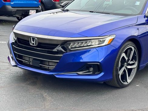 Used 2022 Honda Accord Sport image 36