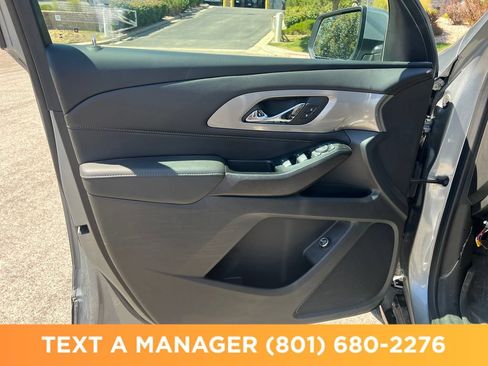 Used 2023 Chevrolet Traverse LT w/ LPO, Floor Liner Package AWD/4WD image 12