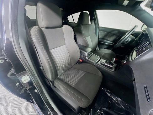 Used 2021 Dodge Charger R/T w/ Performance Handling Group image 29