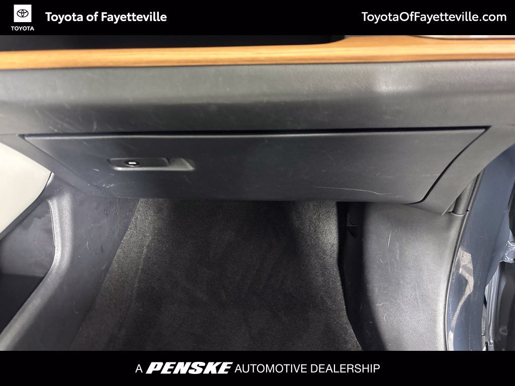 Certified 2024 Toyota Grand Highlander FWD image 25