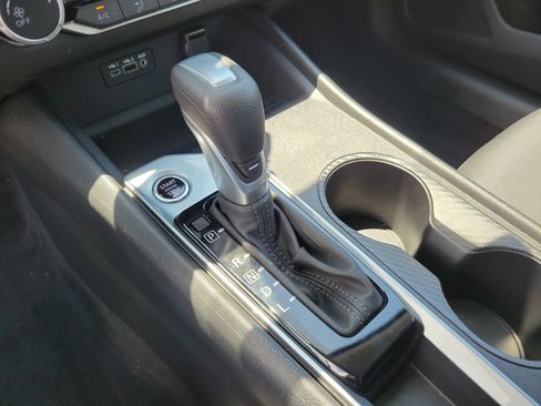 Certified 2025 Nissan Altima 2.5 S FWD image 23