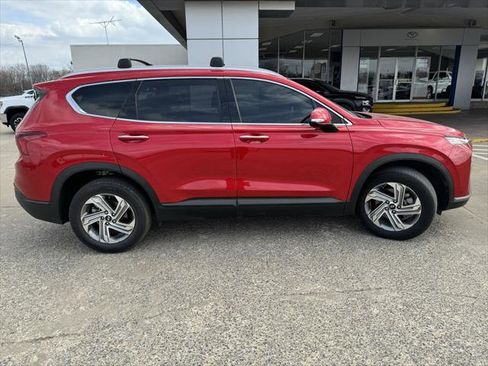 Used 2023 Hyundai Santa Fe SEL image 9