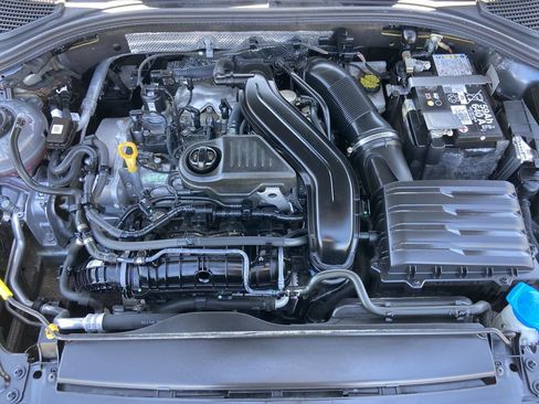 Used 2024 Volkswagen Jetta SE FWD image 24