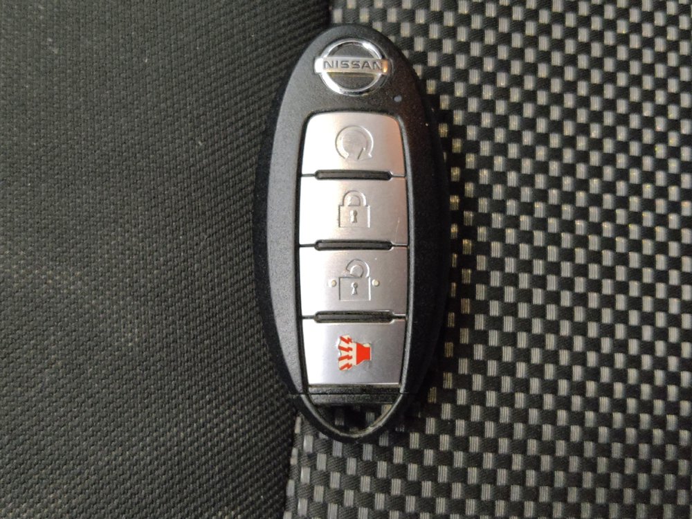Used 2020 Nissan Pathfinder SV AWD/4WD image 32