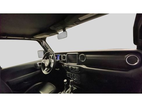 Used 2022 Jeep Gladiator Overland w/ Popular Equipment Package image 16