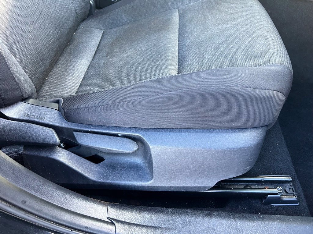 Used 2025 Toyota Camry LE FWD image 38