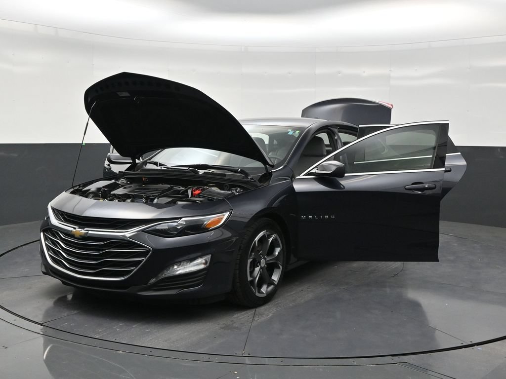 Used 2022 Chevrolet Malibu LT FWD image 33