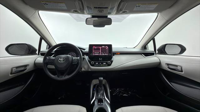 Used 2022 Toyota Corolla LE FWD image 26