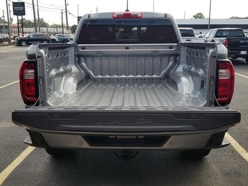 New 2026 GMC Canyon Elevation w/ Convenience Package image 4