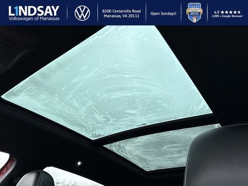 Used 2022 Volkswagen Atlas Cross Sport SEL image 18