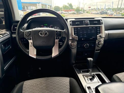 Used 2021 Toyota 4Runner SR5 RWD image 11