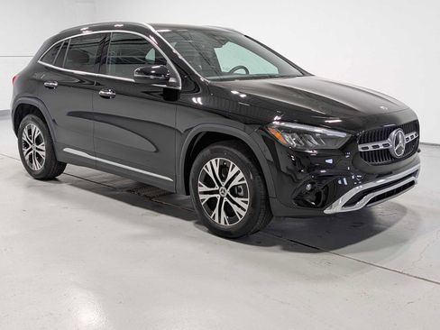 Certified 2025 Mercedes-Benz GLA 250 4MATIC image 6