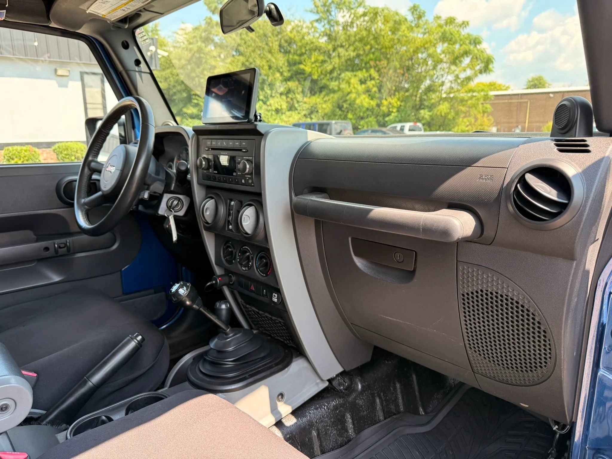 Used 2010 Jeep Wrangler Unlimited Sport AWD/4WD image 24