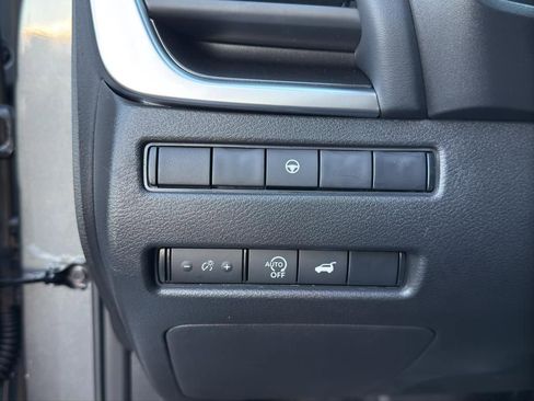 New 2026 Nissan Rogue SV image 21