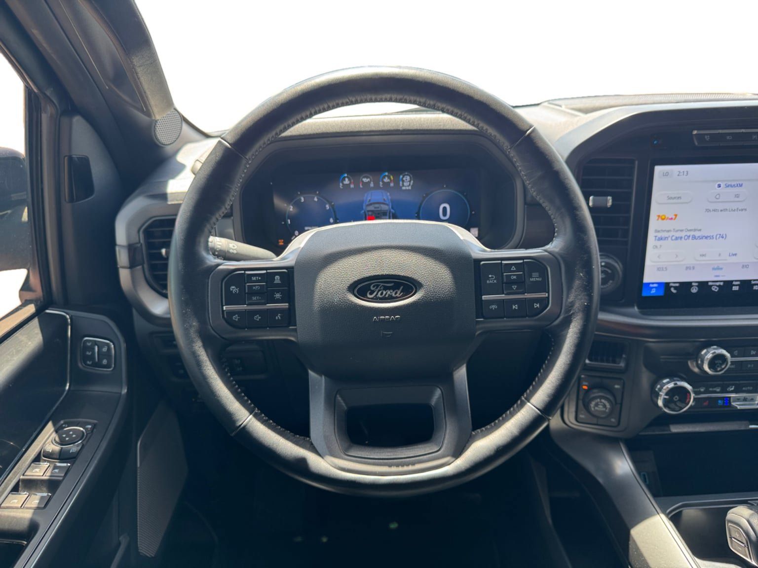 Used 2024 Ford F150 Lariat AWD/4WD image 13
