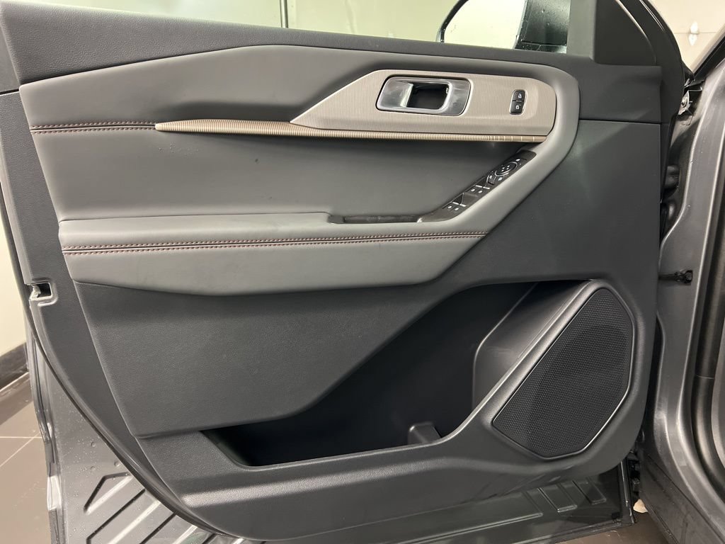New 2026 Ford Explorer Active AWD/4WD image 29