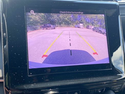 Used 2025 Jeep Grand Cherokee Laredo X w/ Luxury Tech Group I RWD image 32