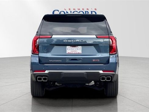New 2026 GMC Yukon Denali w/ Denali Reserve Package image 5