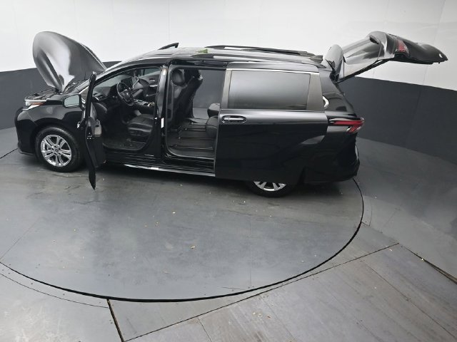 Certified 2023 Toyota Sienna XSE w/ XSE Plus Package AWD/4WD image 49