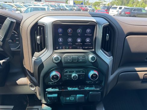 Used 2020 GMC Sierra 1500 SLT w/ SLT Premium Plus Package AWD/4WD image 14