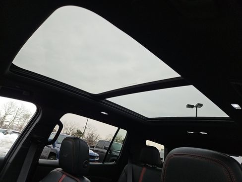 Used 2026 Chevrolet Traverse RS w/ LPO, Floor Liner Package image 14