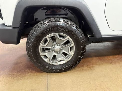 Used 2018 Jeep Wrangler Rubicon w/ Trailer Tow Group AWD/4WD image 69