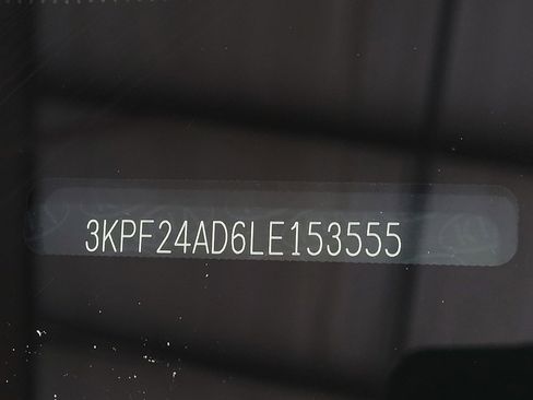 Used 2020 Kia Forte LXS FWD image 33