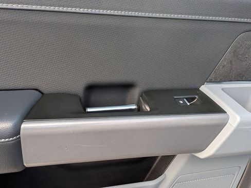 Used 2024 Ford F150 XLT w/ Mobile Office Package image 27