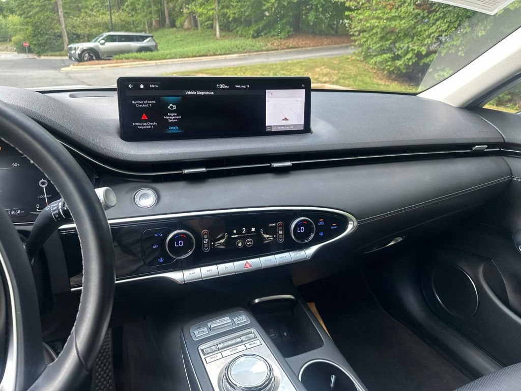 Used 2023 Genesis GV70 2.5T w/ Select Package AWD/4WD image 9