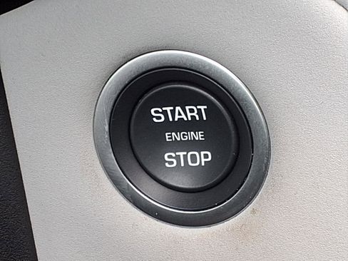 Used 2026 Land Rover Range Rover Velar Dynamic SE image 15