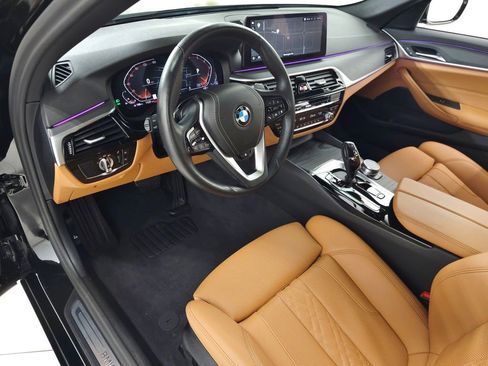 Used 2023 BMW 530i xDrive w/ Convenience Package AWD/4WD image 15